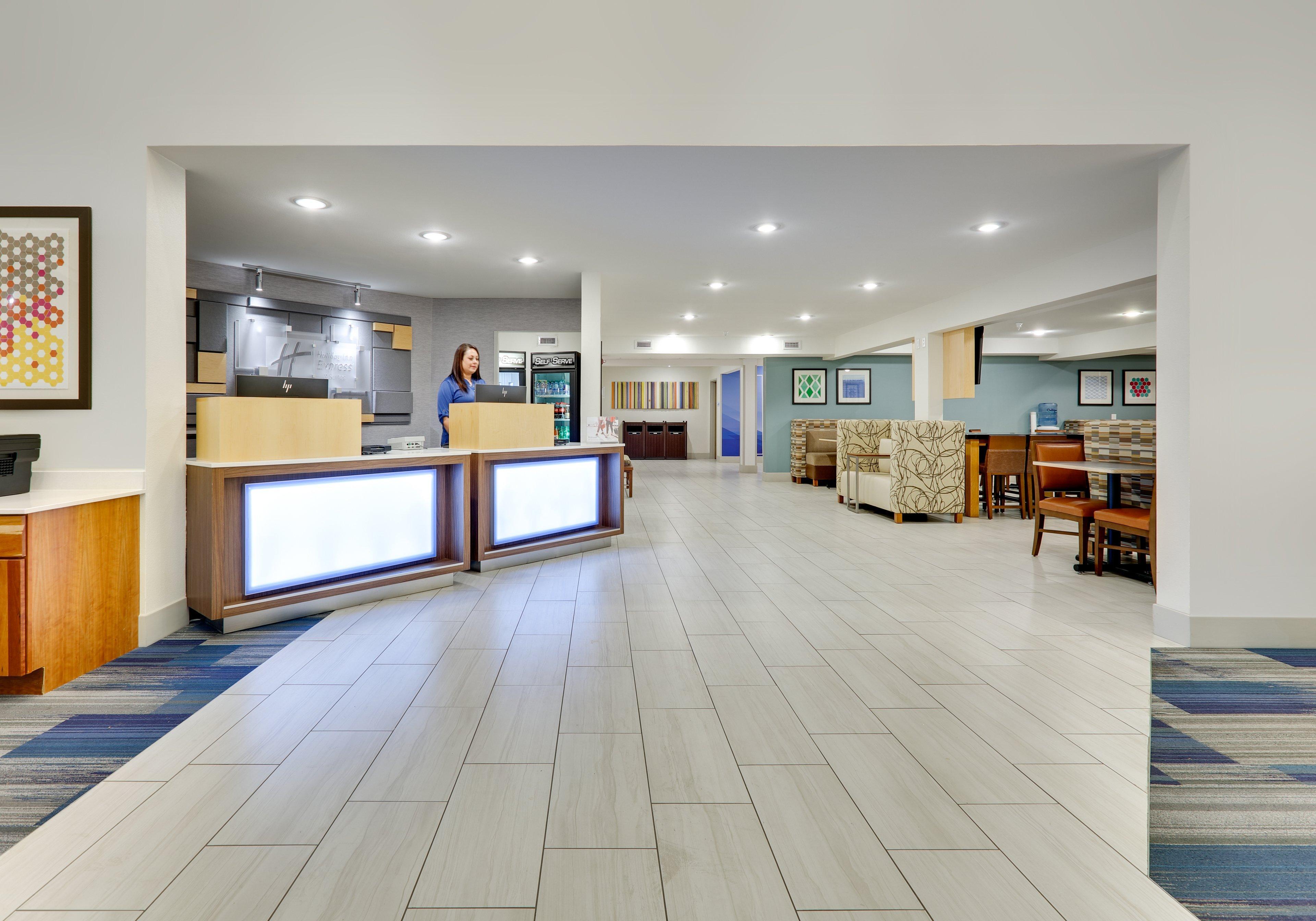 Holiday Inn Express Scottsbluff - Gering By Ihg Esterno foto